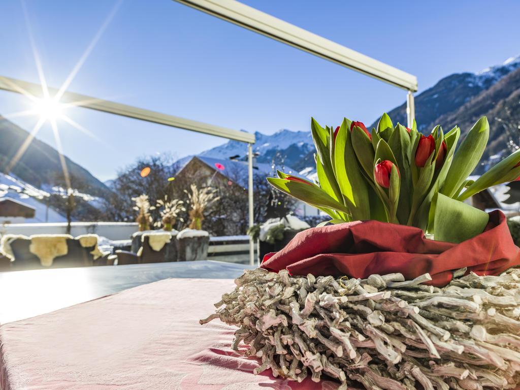 Готель Happy Stubai Нойштіфт-ім-Штубайталь Екстер'єр фото